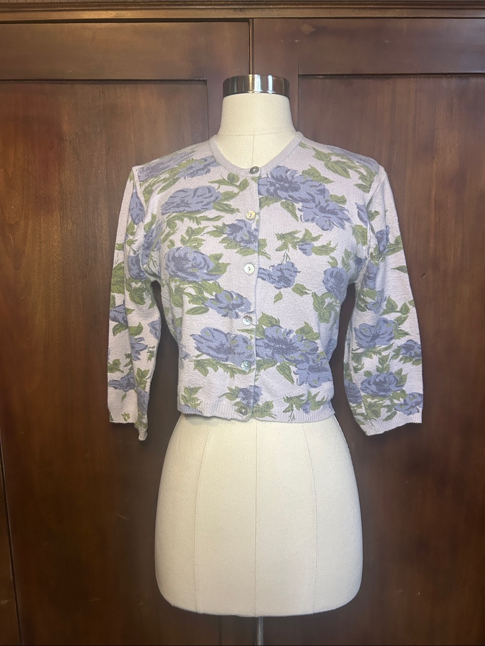 Vintage Knit Cardigan in Soft Lavender Floral - Picture 6 of 6